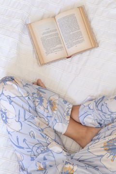 Imagen de Pijama sedita estampado celeste flores (SE2-ciel)