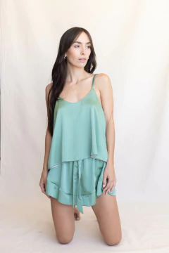 Conjunto short y blusa crepe verde liso