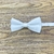 Gravata Borboleta Adulto Branca Textura Fosca BA-05007 - comprar online