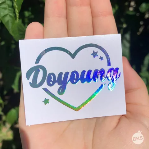 ADESIVO HOLOGRÁFICO PERSONALIZADO