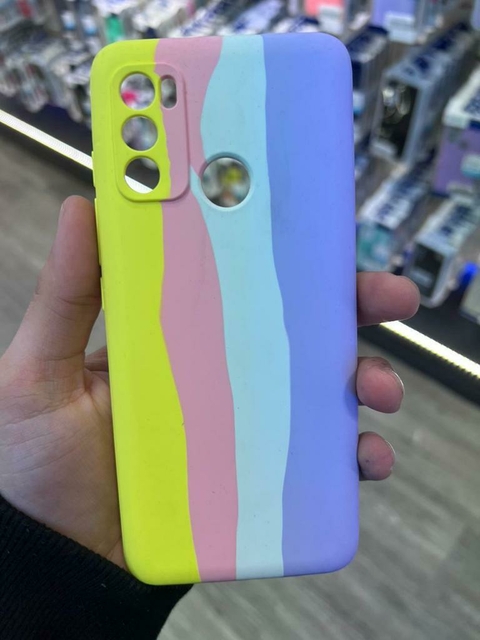 FUNDA ANTIGOLPE ARCOIRIS