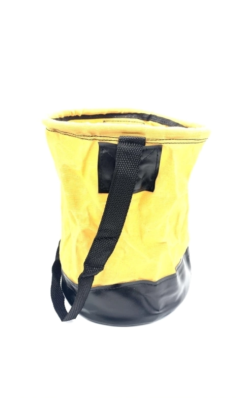 10 Un BALDE DE LONA PARA TELECOM PROVEDORES