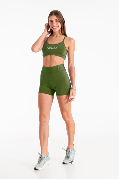 CONJUNTO VERDE MILITAR TOP TIRA | SHORT LISO