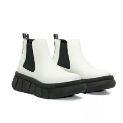 EDA KK OFF WHITE en internet