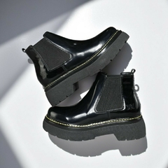 WANDA KK NEGRO ALTO BRILLO - comprar online