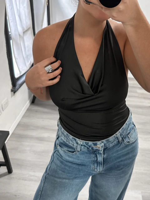Body Nina N.