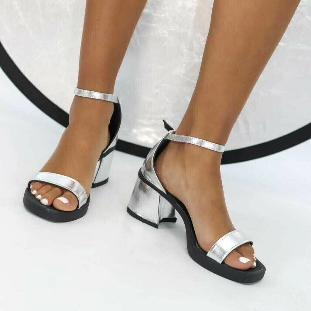 Sandalia Flor Plata