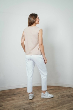 Remera Dragon Beige en internet