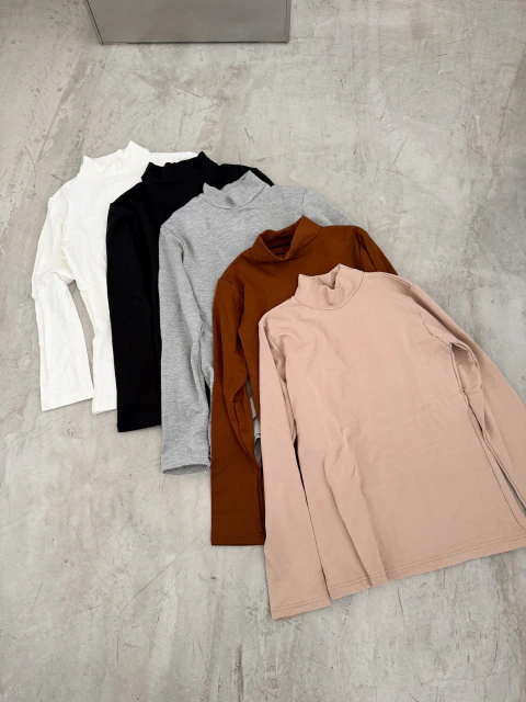 Polera Cold _ frisada