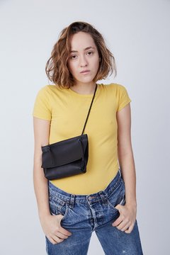 Cartera Mini Nudo