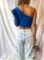 Sweater un hombro lanilla waffle en internet