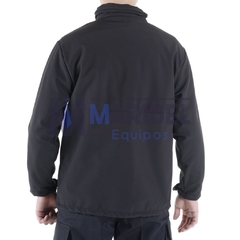 CAMPERA SOFTSHELL NEGRA LISA en internet