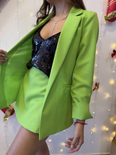 Blazer Olivia Paris Verde Lima en internet