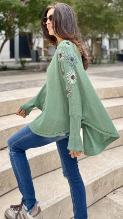 Poncho/Sweater Lana VERNE - comprar online