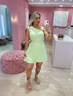 MACACÃO UM OMBRO SÓ VERDE MENTA - comprar online