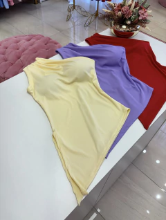 BLUSA UM OMBRO SÓ ASSIMÉTRICA - Giovanna Modas