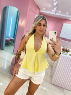 BLUSINHA AMARELA