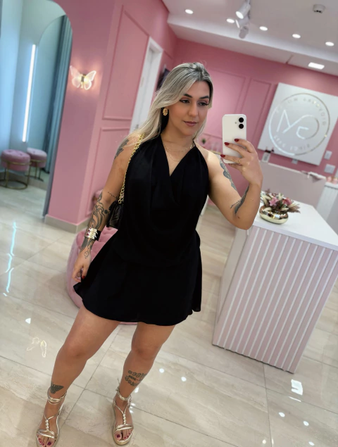 CONJUNTO BLUSINHA + SHORT SAIA PRETO