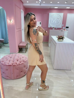 MACACÃO BEGE na internet