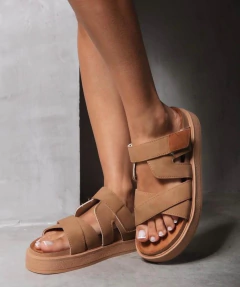 SANDALIA TULI SUELA - comprar online