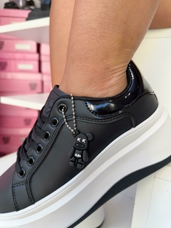 ZAPATILLAS GUMMI TEDDY NEGRA - comprar online