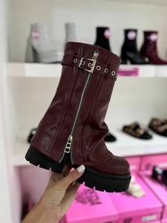 BOTA LUJURIA BORDO