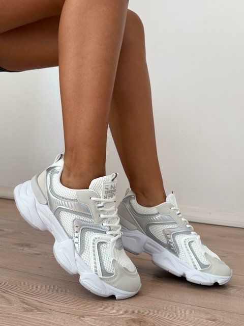 CALIFORNIA BLANCAS COMBINADAS CON PLATA - comprar online