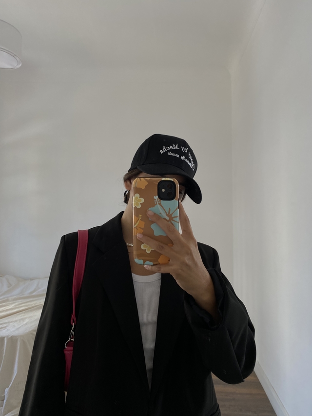 Classy Cap Limited Edition thumbnail 2