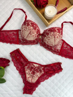 Conjunto Romance GG na internet