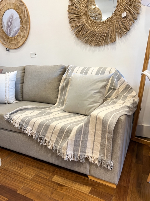 MANTA KONYA GRIS Y CRUDO 200X100