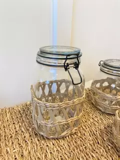 FRASCO HERMETICO DE VIDRIO Y MALLA (3 medidas) - comprar online