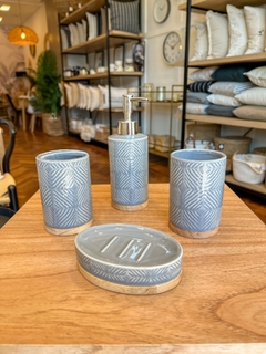 SET DE BAÑO DE CERAMICA Y BAMBOO (4 PIEZAS)