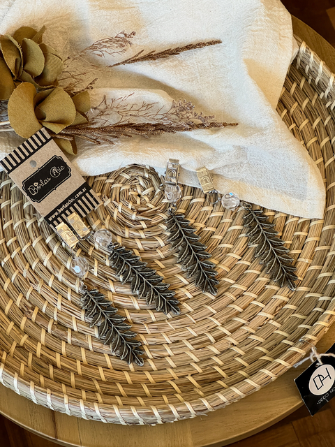 PESA DE MANTEL HELECHO PLATA