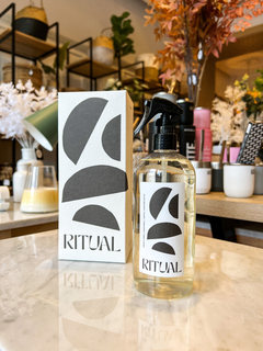 HOME SPRAY RITUAL PEONIES & BULGARIAN ROSES
