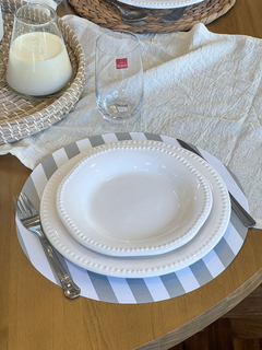 PACK PLATO DE SITIO RAYAS GRIS X24 en internet