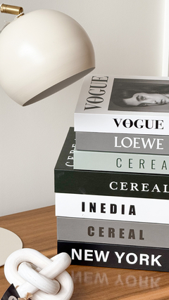 LIBRO DECORATIVO VOGUE