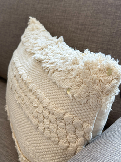 ALMOHADON HANDIRA 30X50 en internet