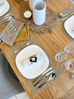 TENEDOR DE MESA ROSWELL INOXIDABLE CORAL - DecoHome