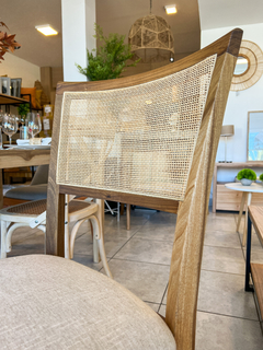SILLA NAPOLES PETIRIBI TAPIZADA BEIGE - comprar online