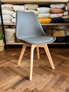 SILLA TULIP GRIS OSCURO