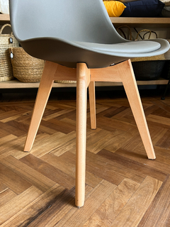 SILLA TULIP GRIS OSCURO - DecoHome