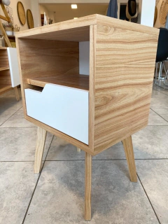 MESA DE LUZ NORUEGA CAJON BLANCO en internet