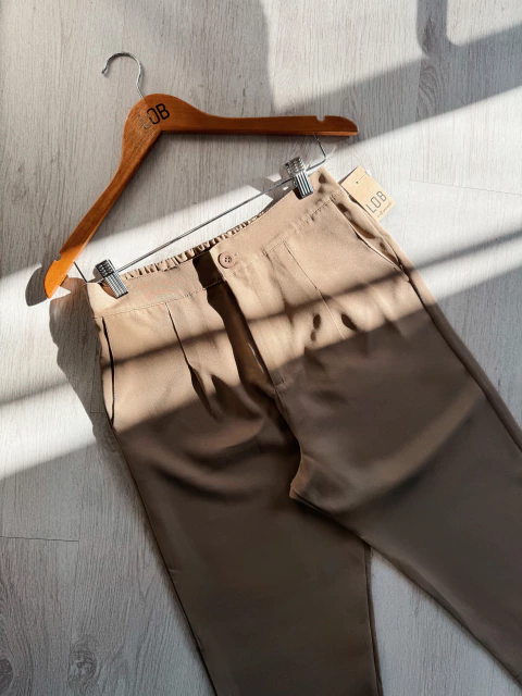 Pantalón sastrero - visón - comprar online