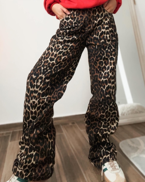 Jean tiro medio bajo animal print