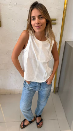 Musculosa Bulma en internet