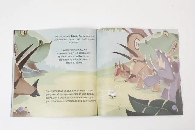 Corona de triceratops - Editorial Albatros