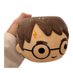 Taza Harry Chibi - Harry Potter - Wizard Store | Venta de productos de Licencia Oficial Harry Potter en Argentina