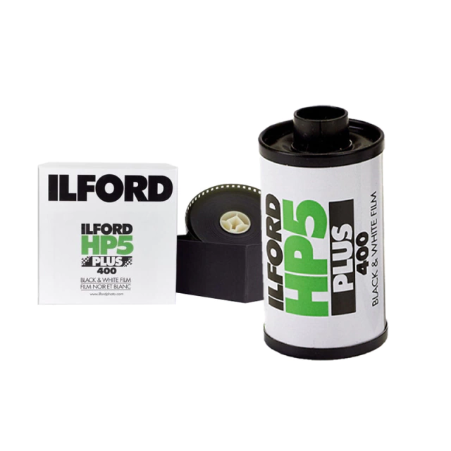 Filme Ilford - HP5 PLUS / ISO 400 / 35mm / 36 POSES (PB) / DX (REBOBINADO)