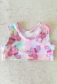 Conjunto Unicornio en internet