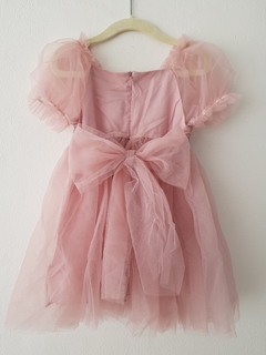 Pink dress en internet
